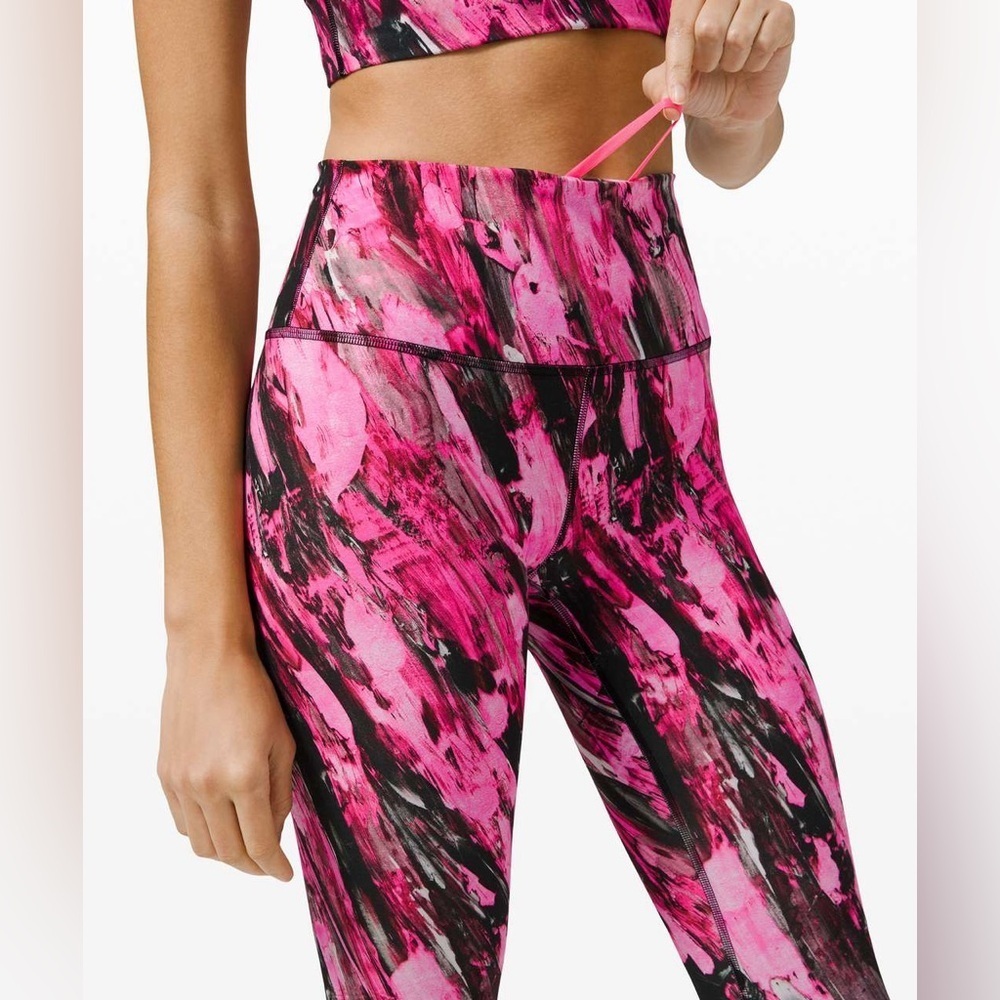 Lululemon Leggings Wunder Train High Rise Tight 25" Size 6 Pink Athletic Gym - Picture 3 of 9